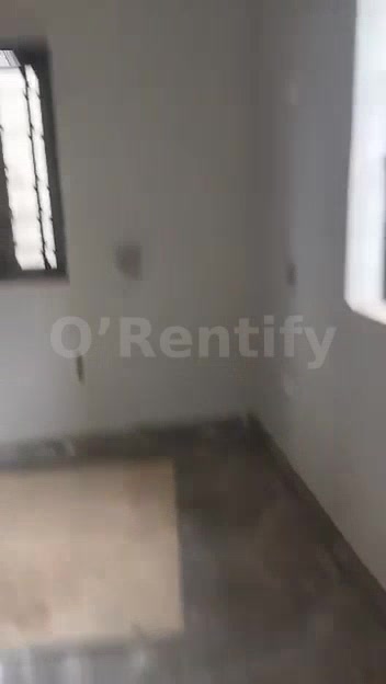 A ROOM and parlor SELF CONTAIN Available for rent photo 3