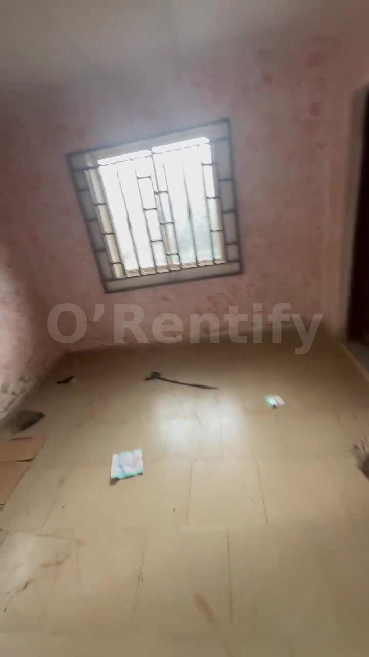 A room sefcon available at futa North gate Ap 10-15 minutes to the gate Fenced and gated Runnina water Well Available Re photo 2