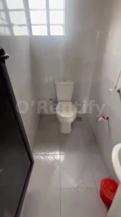 *Just Out✨✨*  *DIRECT BRIEF*   Executive, very decent, standard and nice spacious ROOMSELF CON photo 5