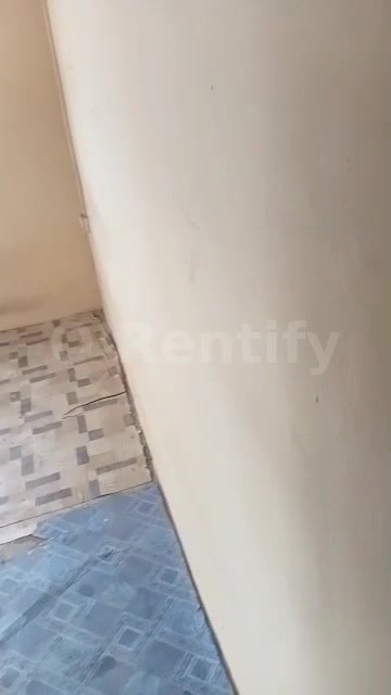 Single room available at peace avenue South gate