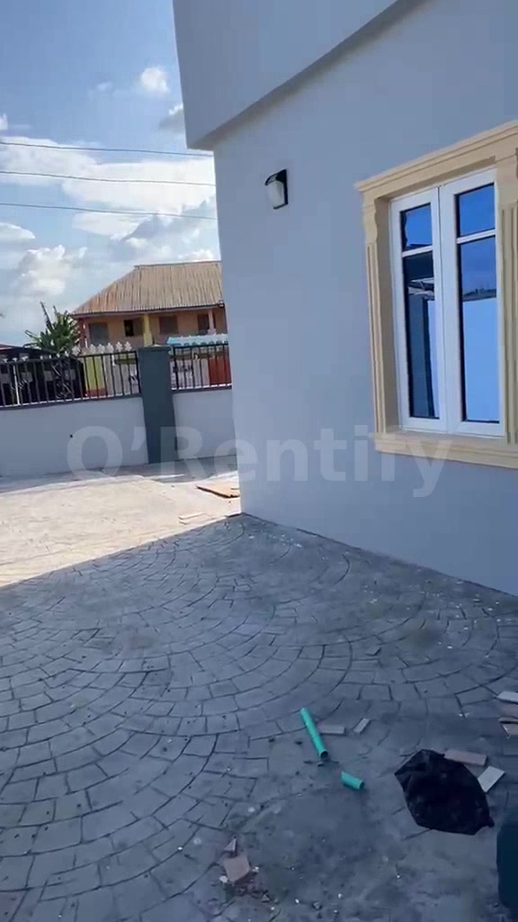 Standard two bedroom flat at ota efun full pop with other facilities close to main road   Rent 900k photo 2