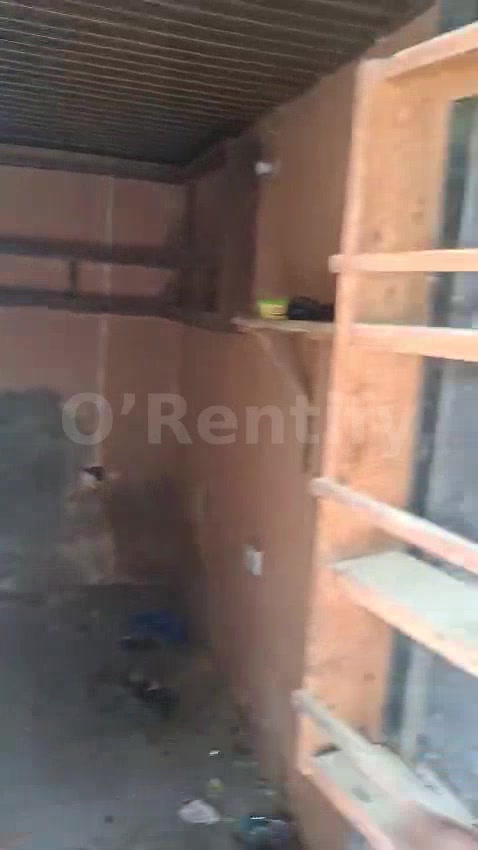 Portable shop in Abule Oja rent photo 3