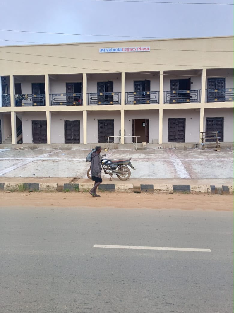 Shop close to ShopRite