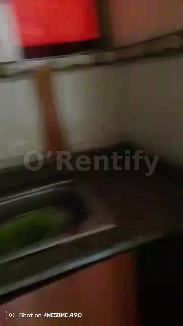Serviced Room self contained  at Eric Moore Heights off Bode Thomas Surulere 2.5M (service charge inclusive)  PLEASE NOT photo 3