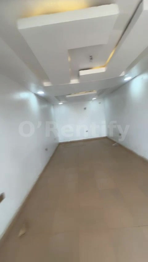 Shop close to Onababaona photo 5