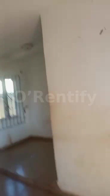 Super dope Room and parlour self contain pop although at Alagbaka extension Grace land Rent is 600k just two in the comp photo 3