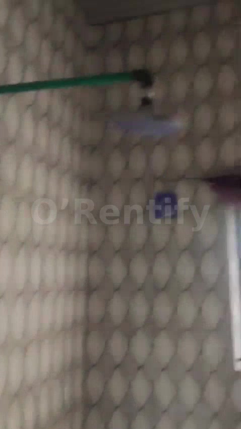 BASH ✌️   📍 MADE JUST FOR YOU   A norm room self at off ODUNSI road bariga…  Rent 900k  Damages 100k  Sc 100kwk photo 2