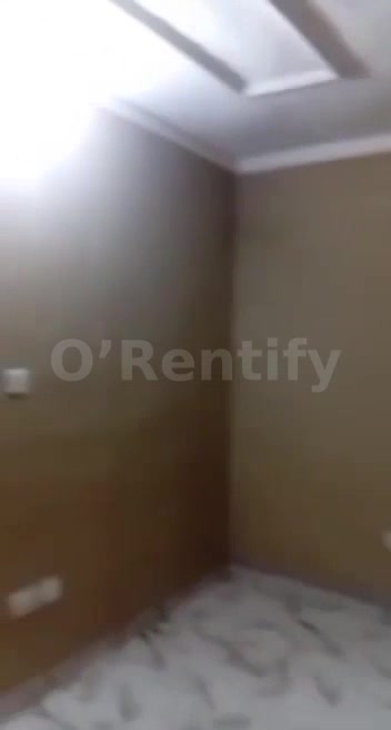 Nice MINI FLAT  at  Ogunnaike Street off Shipeolu Street Palmgrove Lagos   *Rent. Now   N1.9m per annum* photo 6