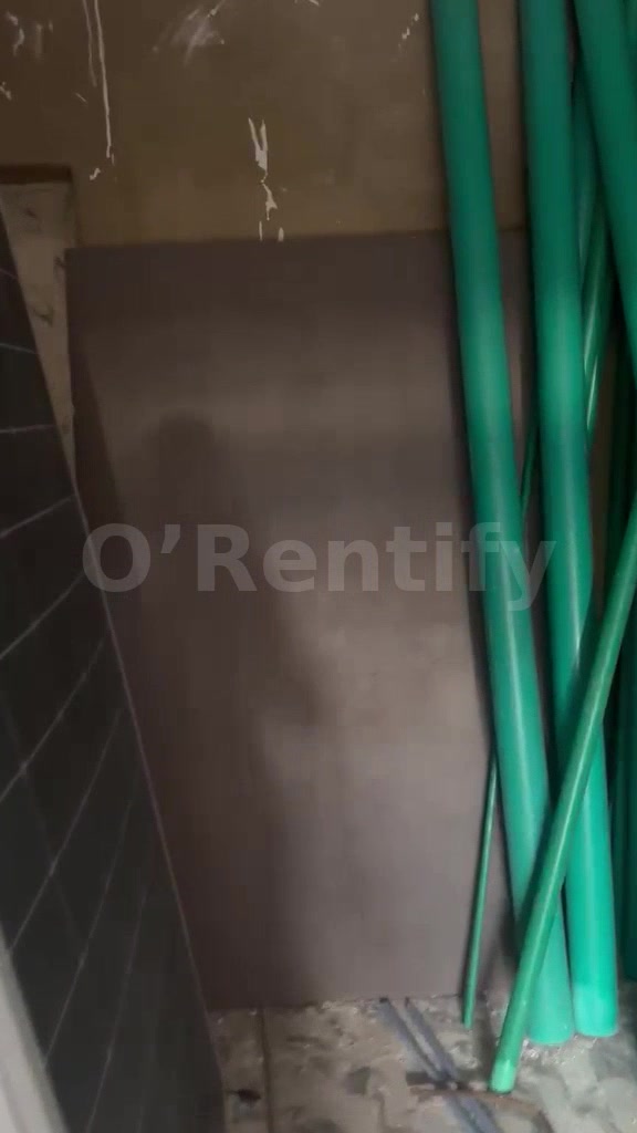 Just out   A lovely and standard shop  at apata road shomolu  LAGOS   very good for any kind of business   3m  for 3year photo 4