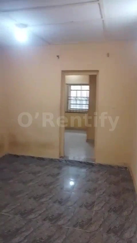 A room and parlour self contain with necessary facilities to let , Rent is 400k without service charges photo 6