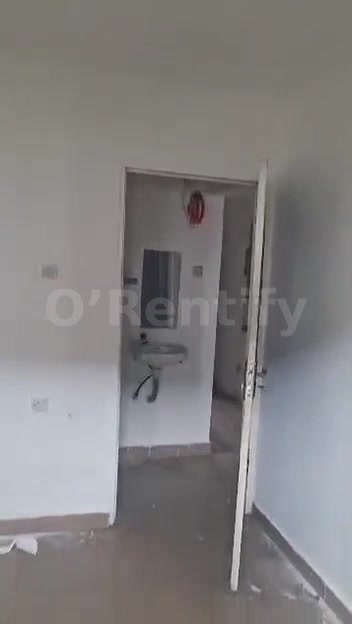Very decent and spacious Pop screeded wall kitchen cabinet car park at folagoro yaba 2m yearly photo 6