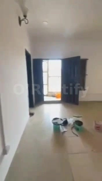 💚💚💙💙 JUST OUT  A Very ❣️💛Decent and spacious ready to move in already painted upstairs 2Bedroom flat apartment with