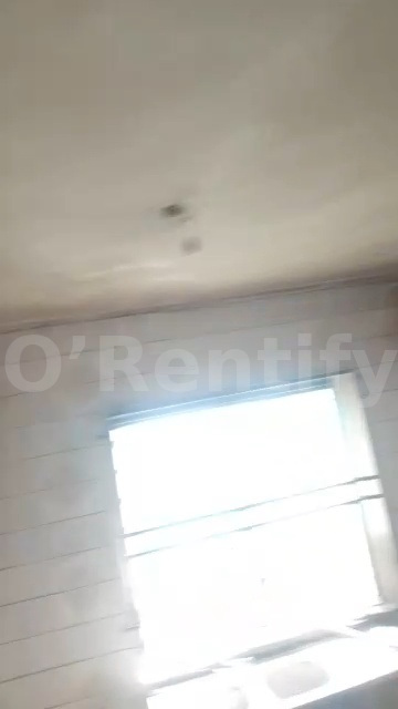 2 bedroom flat with very spacious parlor. photo 3