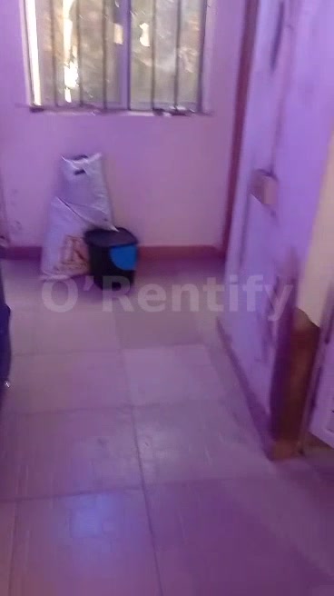 *👉LETTING MADE EASY🏡*  Very nice, lovely, and decent MINIFLAT OFF FINBARRS ROAD AKOKA with 2 bathrooms 2 toilets, POP, photo 2
