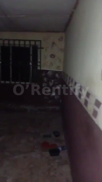 Single room available at futa southgate