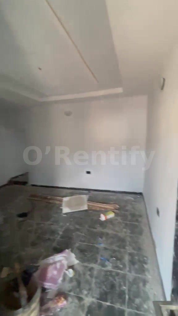 To let   A room and parlor selfcon , well tiled , running water, well spacious   Location : Boredun area   Basic rent: 5 photo 2