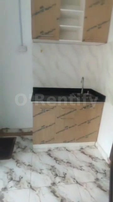 To let  A standard ROOMSELF contain at Shomolu off shipeolu rd  Rent 1m Sc 250k Caution 250k