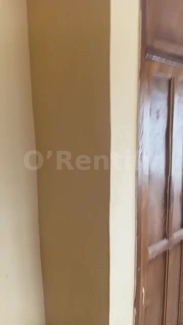 Single room available at peace avenue South gate photo 3