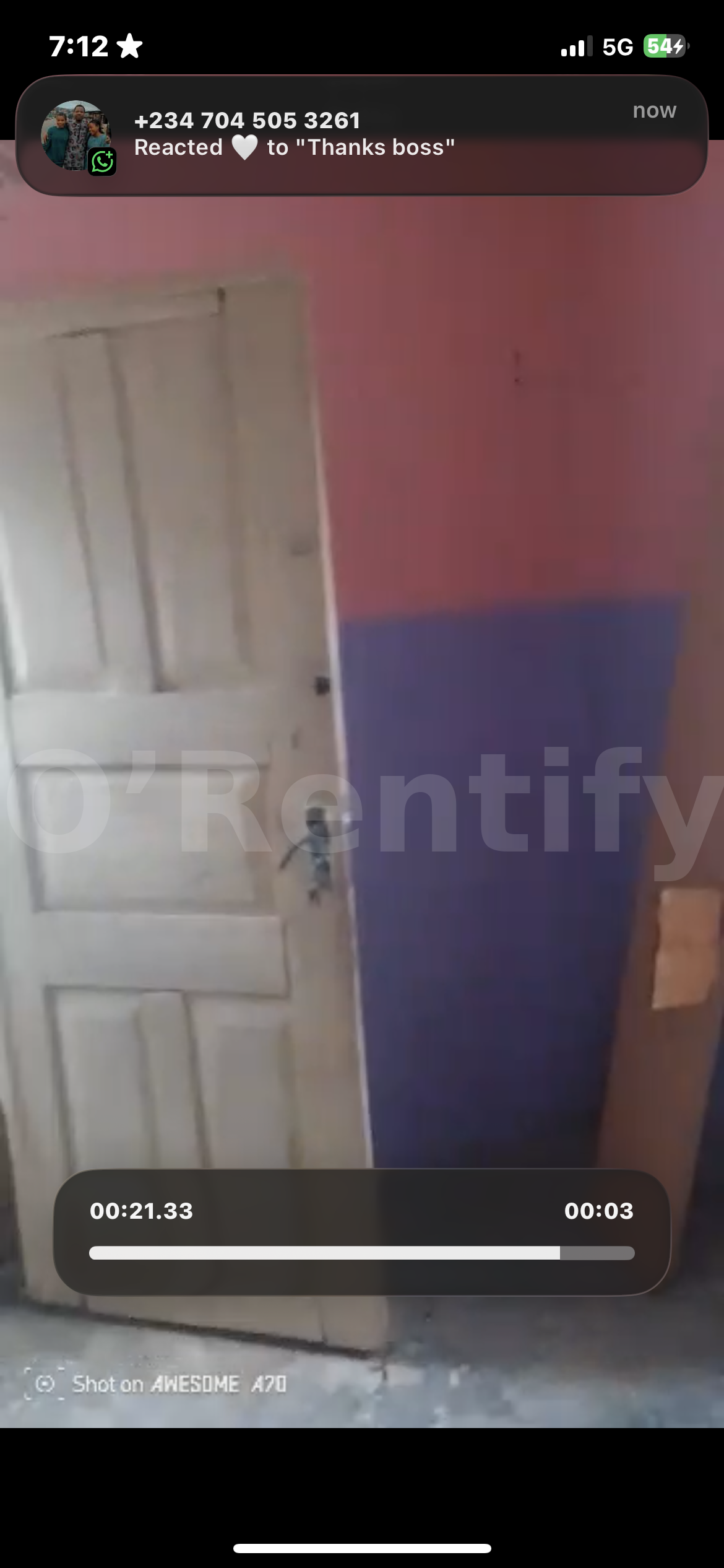 a neat spacious self con to let